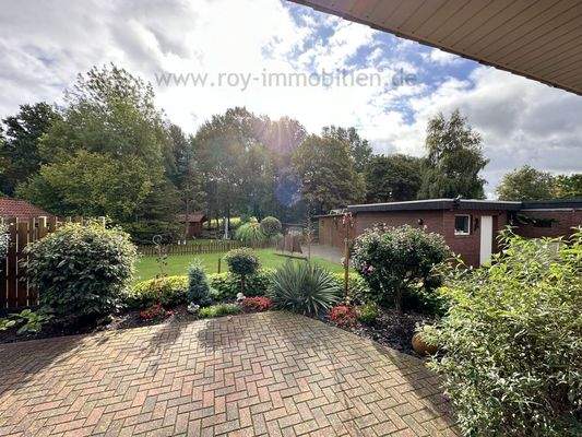 ...mit herrlichem Gartengrundstück