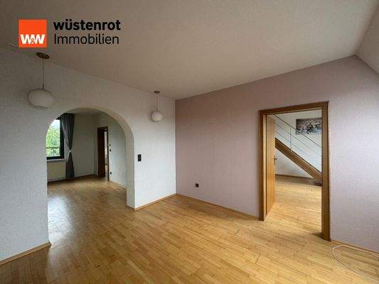 Wohn-/Esszimmer im DG