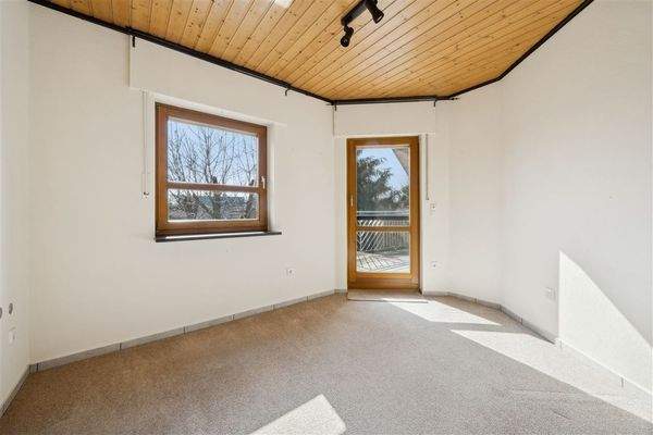 DG Kind/ Büro/ Küche