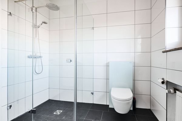 ebenerdige Dusche im OG