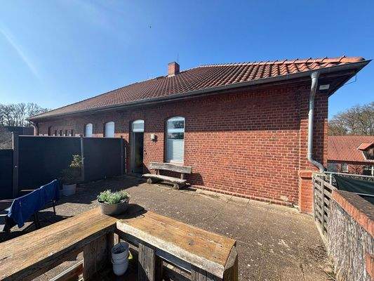 Terrasse Mietwohnung DG rechts