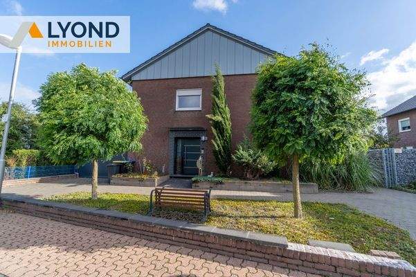 LYD 4617 - 38 Außenansicht