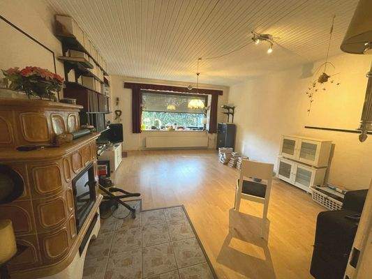 Wohnzimmer mit Kaminofen