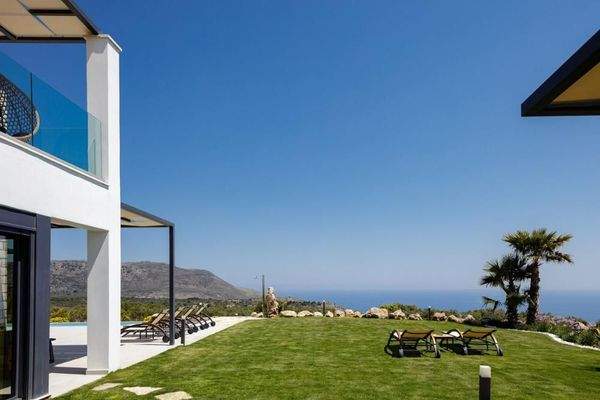 Kreta, Kefalas: Erstaunliche Steinvilla mit Meerblick und Pool zu verkaufen