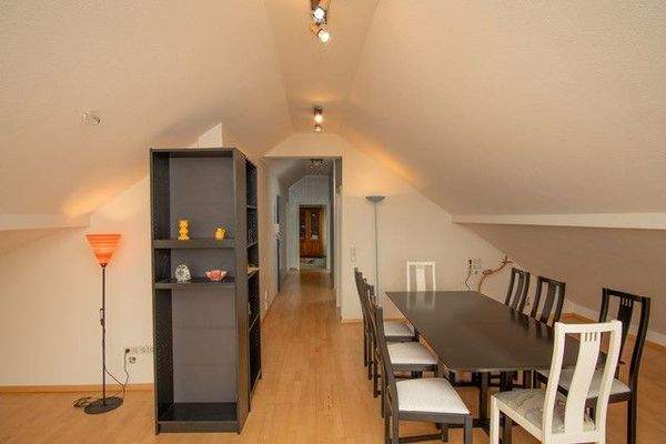 Platz zum Wohnen und Essen