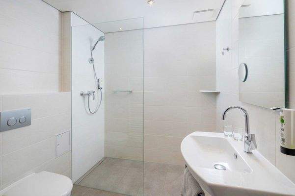 Bad Doppelzimmer Komfort