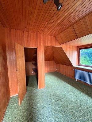 Obergeschoss hinteres Zimmer