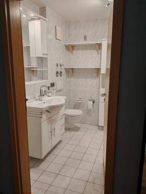 Wohnung Gersthofen_Badezimmer