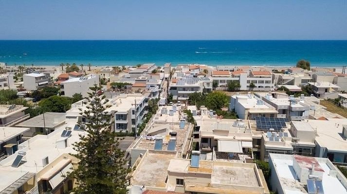 Kreta, Rethymno: Apartmenthaus im Stadtviertel Perivolia zu verkaufen