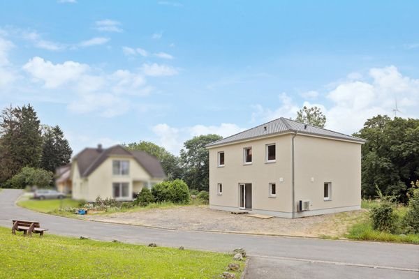 Straßenansicht