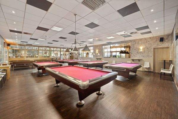 backbone_551651-A_019_WEB