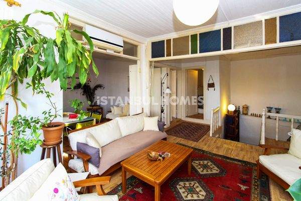 Historical Mansion with Golden Horn View in Istanbul Fatih