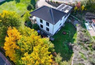Neuwertiges Einfamilienhaus in 97250 Erlabrunn