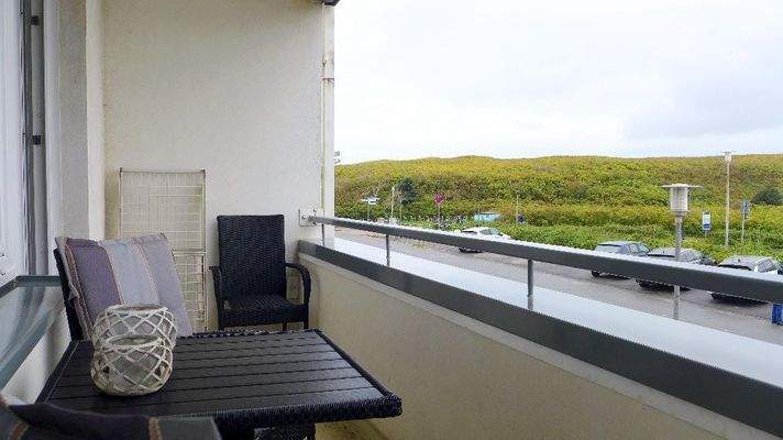 Loggia mit Blick auf die letzte Dünenkette