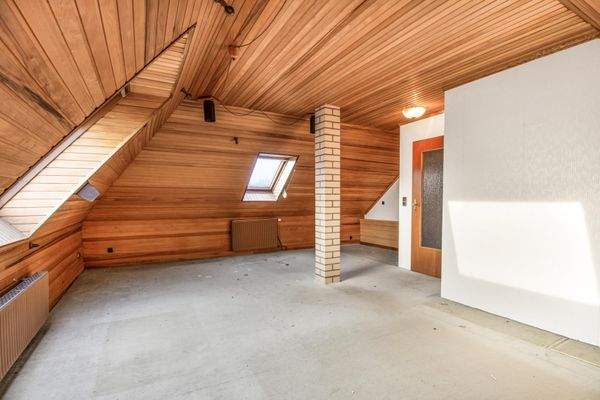 Zimmer im Dachgeschoss