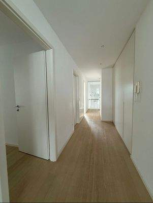 Einbauschrank im Flur