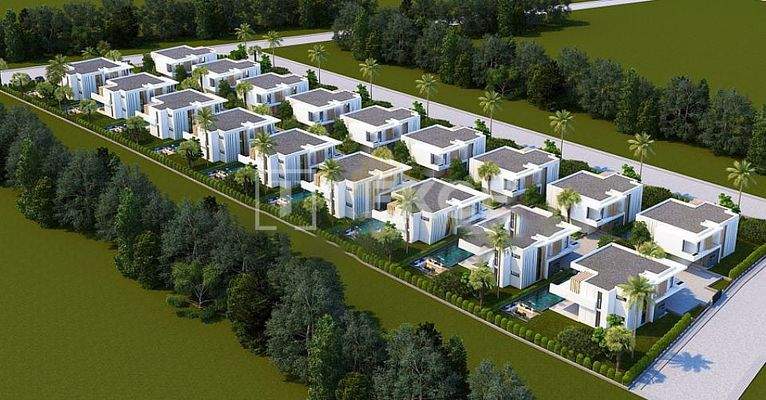 Detached Villas Near Shopping Center in Kuşadası Aydın