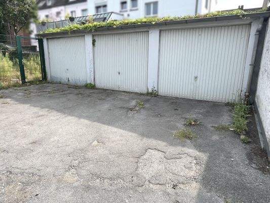 Die weiteren Garagen