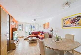 CAM03694G0-PR0043-STILL012