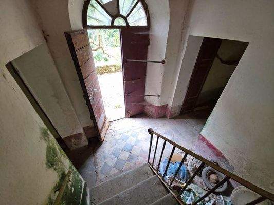 1000083946 - 1K JPEG.jpg