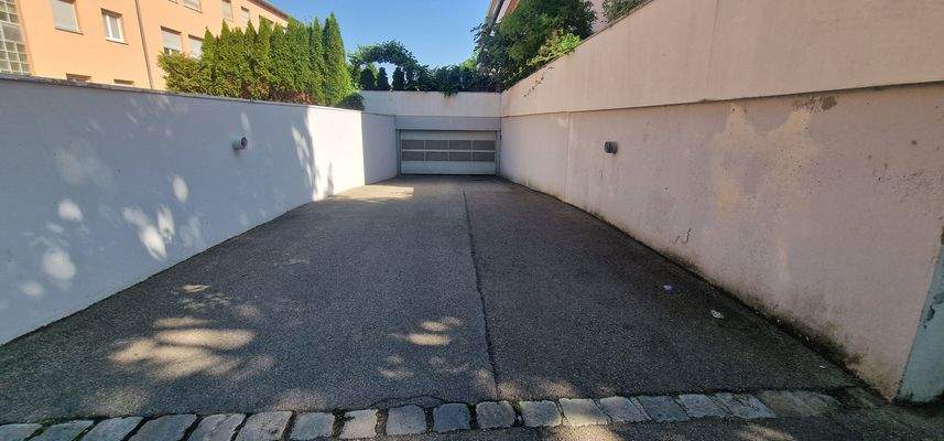 Garageneinfahrt