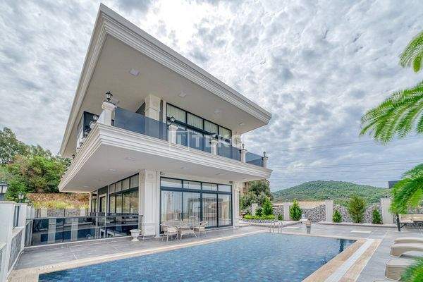 Stylish Villas with Smart Home Technology in Alanya Antalya