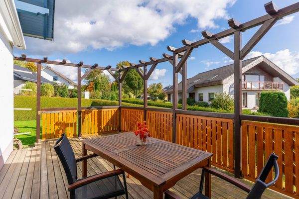 Küchen Terrasse mit Ost-Süd Ausrichtung