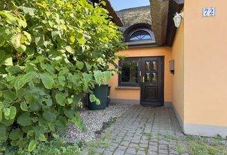 Hausansicht mit Eingang