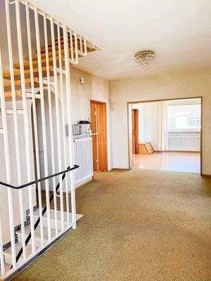 Eingangsbereich mit großer Diele