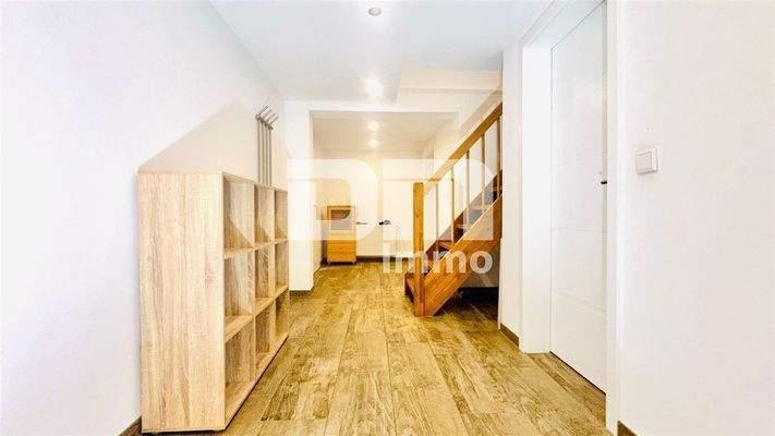 OG Flur / Diele / Treppenaufgang