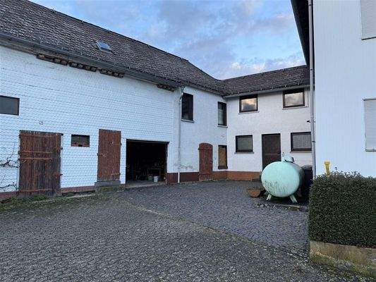 Hintereingang und Gastank