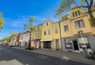 Straßenansicht