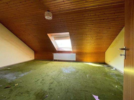 Raum 2  Dachgeschoss