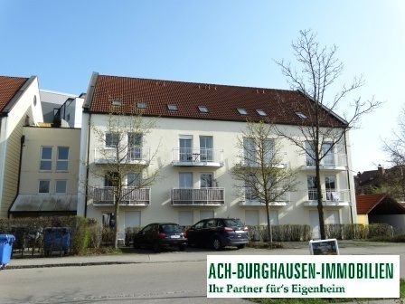 Schöne 2-Zimmer Wohnung mit Dachterrasse und TG Platz zu vekaufen!!