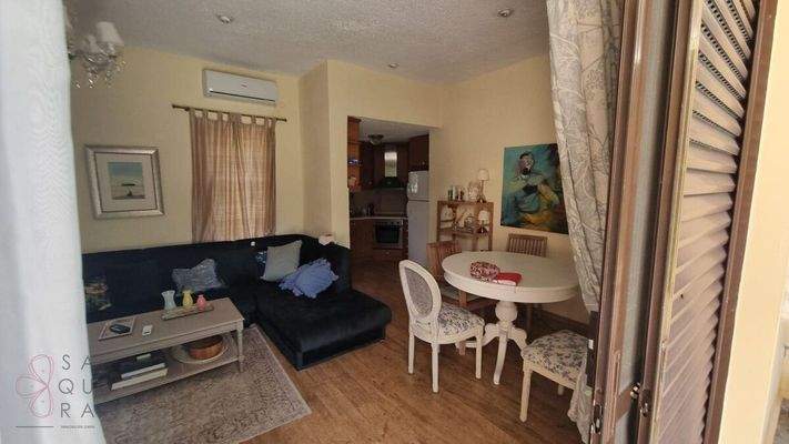 4d0985e2-405e-4407-8cf0-999bdb63542b