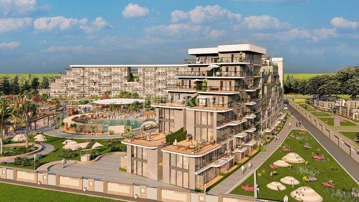 Sea-View Apartments in a Well-Equipped Complex in Antalya Altıntaş