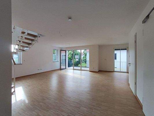 großzügiger Wohn-Essbereich