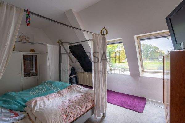 Schlafzimmer Hauptwohnung