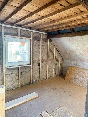 Dachgeschoss Außenwand (teilausgebaut)