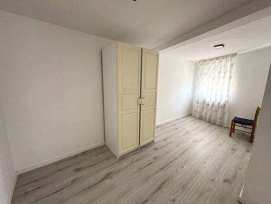 Schrankzimmer DG Whg 1