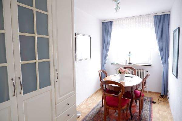 Arbeits-/ Gästezimmer