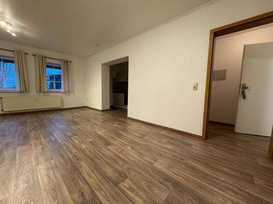 Wohnraum mit Blick zur Küche