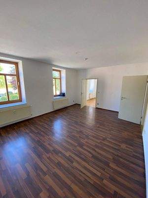 OG links Wohnzimmer (2).JPG