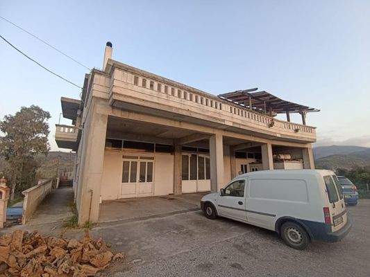 Kreta, Voukolies: Möblierte Wohnung im ersten Stock zu verkaufen