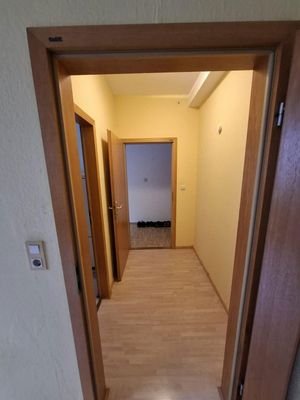 Flur Richtung Wohnungstür