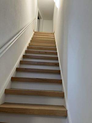 Treppenhaus, Aufgang zum 1. OG