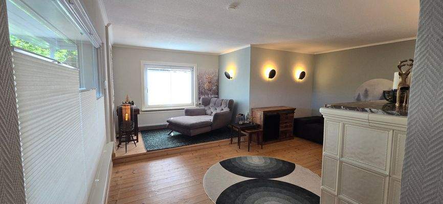 4. Wohnzimmer F1.jpg