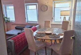 Essplatz am Wohnzimmer