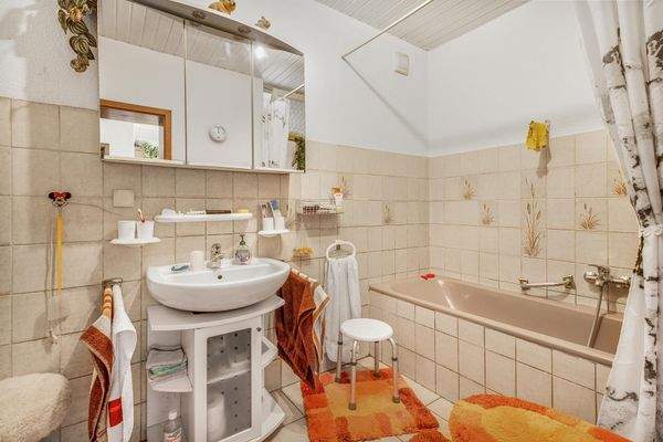 Badezimmer im Erdgeschoss