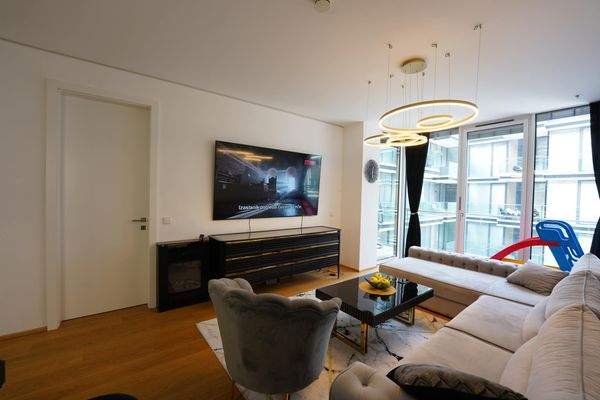 1ed30f41-e601-4550-846d-e342cd23a63a